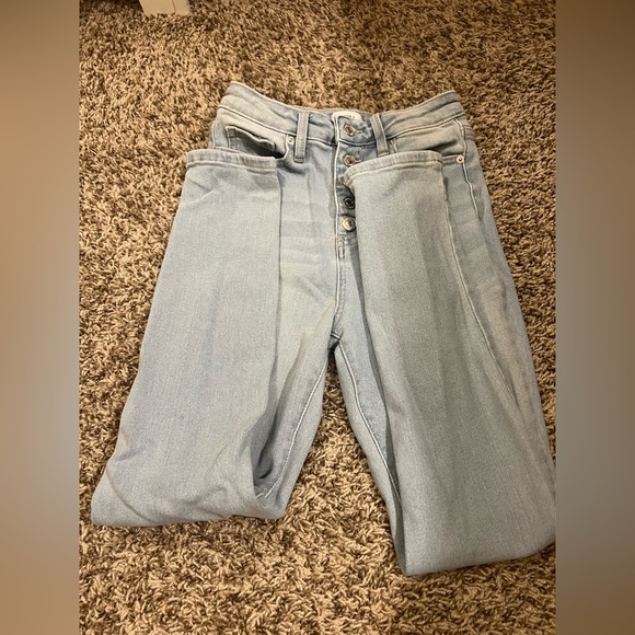 Jeans - Picture 9 of 13